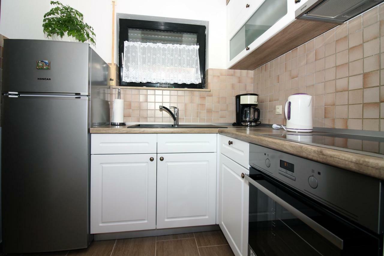 Apartmani Amado/Lozic Zadar Ngoại thất bức ảnh