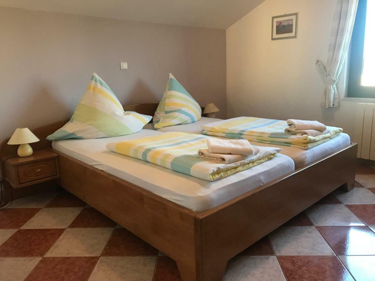 Apartmani Amado/Lozic Zadar Ngoại thất bức ảnh