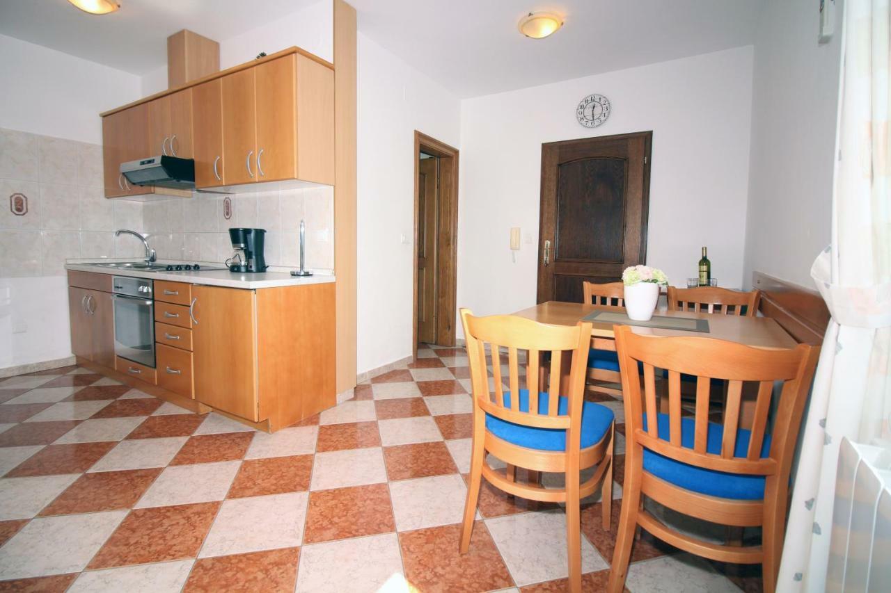 Apartmani Amado/Lozic Zadar Ngoại thất bức ảnh